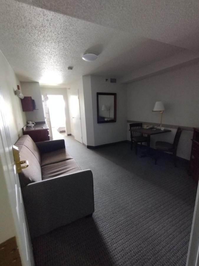 Grandstay Hotel & Suites Hastings Exteriör bild